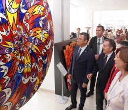 CHP LİDERİ ÖZEL’DEN BAŞKAN ATAÇ’A: “1999’DAN BERİ CHP?Lİ BELEDİYELERE ÖRNEK OLUYORSUNUZ”