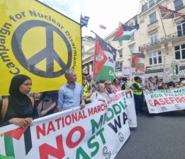 Haniye’nin çağrısıyla Londra’da on binlerce insan Filistin’e ses oldu