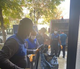 Çöp evi temizleyerek yaşanabilir hale getirdiler