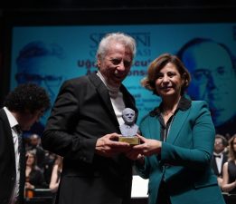 UĞUR MUMCU ANISINA DUYGU YÜKLÜ SENFONİ GECESİ