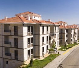 TOKİ kuraları sürüyor: Bir haftada 7 ilde yaklaşık 26 bin konut