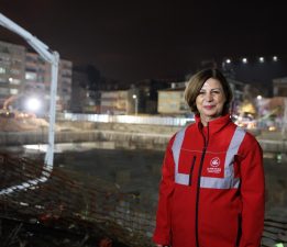 KURTULUŞ KAPALI PAZAR YERİ’NDE 5 BİN METREKÜPLÜK DEV BETON DÖKÜMÜ