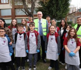 “Daha az kirleten, daha temiz bir çevre için hepimize görev düşüyor”