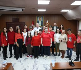 Özel çocuklardan Odunpazarı Belediyesi’ne anlamlı ziyaret