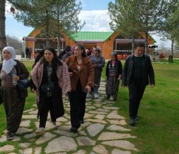 MİHALGAZİLİ KADINLAR BAŞKAN ÜNLÜCE İLE BULUŞTU