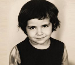 BAŞKAN ÜNLÜCE’NİN 23 NİSAN’A ÖZEL NOSTALJİK PAYLAŞIMI BÜYÜK BEĞENİ TOPLADI