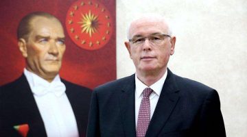 BAŞKAN KURT UN BAYRAM MESAJI