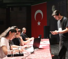 ESKİŞEHİR YILI 2026 HALK DANSLARI İÇİN YETENEKLER SAHNEYE ÇIKTI