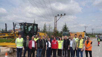 100.YIL BULVARI MODERN YÜZÜNE KAVUŞUYOR “DAHA GÜVENLİ VE KONFORLU ULAŞIM İÇİN ÇALIŞIYORUZ”
