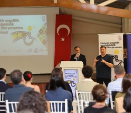ENGELSİZ SİNEMANIN EN İYİLERİ ÖDÜLLENDİRİLDİ: “ERİŞİLEBİLİR BİR DÜNYA İÇİN GÖRÜNÜRLÜK ŞART”